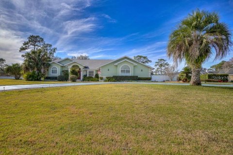 House in Silver Springs Shores, Florida 4 bedrooms, 342.16 sq.m. № 1353062 - photo 23