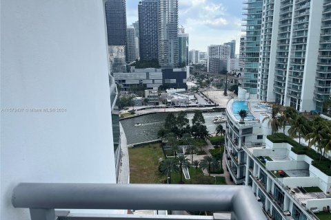 Снять в аренду кондоминиум в Майами, Флорида 64.85м2, № 1135802 - фото 6