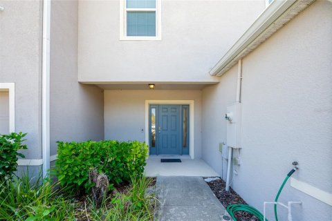 Townhouse in Daytona Beach, Florida 3 bedrooms, 157 sq.m. № 1307892 - photo 3