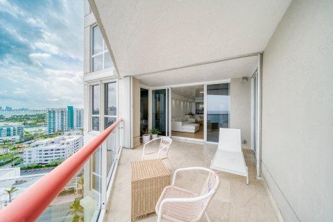 Copropriété à vendre à Miami Beach, Floride: 2 chambres, 110.55 m2 № 1281822 - photo 29