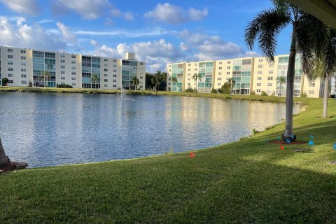 Condominio en venta en Dania Beach, Florida, 2 dormitorios, 110.55 m2 № 1281825 - foto 20