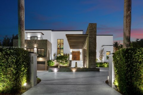 Villa ou maison à vendre à Key Biscayne, Floride: 6 chambres, 666.85 m2 № 1078612 - photo 4