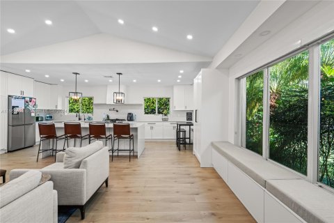 Villa ou maison à vendre à Miami Shores, Floride: 3 chambres, 180.79 m2 № 1078557 - photo 12