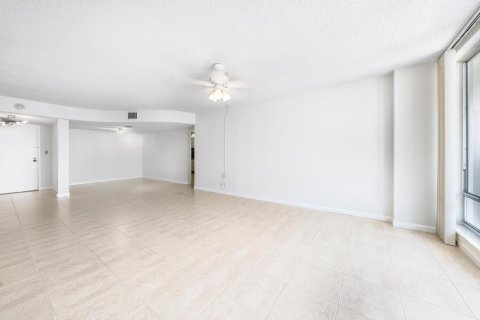 Condo in Fort Lauderdale, Florida, 2 bedrooms  № 1227782 - photo 21