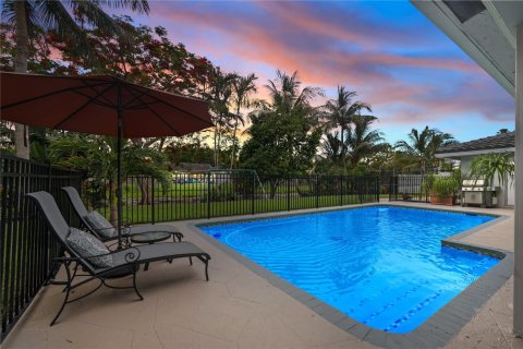 Villa ou maison à vendre à Coral Springs, Floride: 4 chambres, 255.85 m2 № 1227884 - photo 22