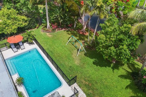 Villa ou maison à vendre à Coral Springs, Floride: 4 chambres, 255.85 m2 № 1227884 - photo 5