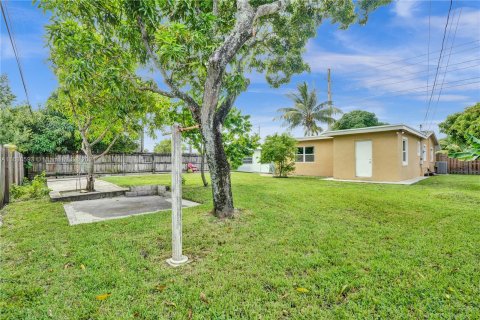 Casa en venta en Oakland Park, Florida, 4 dormitorios, 147.81 m2 № 1333303 - foto 3