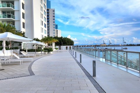 Condominio en venta en Miami Beach, Florida, 50.45 m2 № 1333405 - foto 24