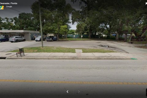 Terreno en venta en Clearwater, Florida № 1424159 - foto 2