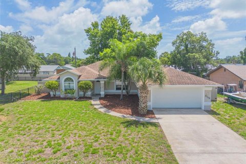 Villa ou maison à vendre à Edgewater, Floride: 5 chambres, 233.46 m2 № 1266710 - photo 1