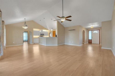 Villa ou maison à vendre à Edgewater, Floride: 5 chambres, 233.46 m2 № 1266710 - photo 5