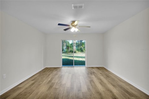 Villa ou maison à vendre à Port Charlotte, Floride: 3 chambres, 117.99 m2 № 645946 - photo 7