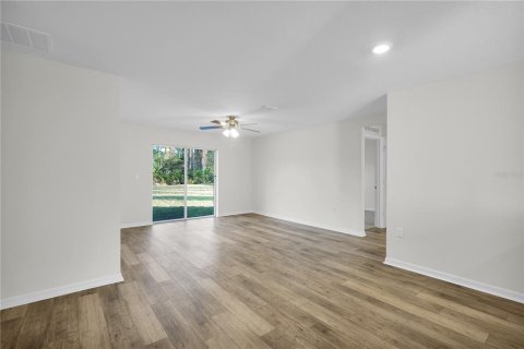 Casa en venta en Port Charlotte, Florida, 3 dormitorios, 117.99 m2 № 645946 - foto 5