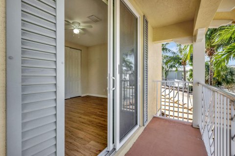 Townhouse in Palm Beach Gardens, Florida 3 bedrooms, 200.11 sq.m. № 987433 - photo 14