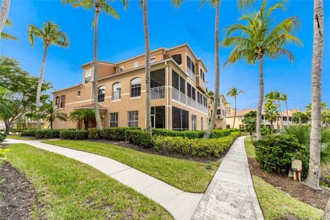 Copropriété à vendre à Punta Gorda, Floride: 3 chambres, 149.11 m2 № 968853 - photo 2