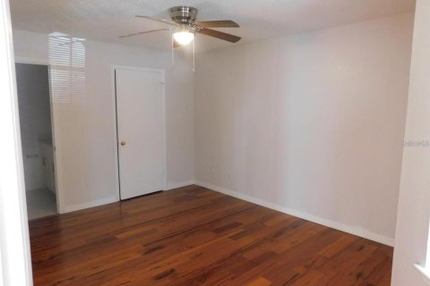 Condo in Orlando, Florida, 2 bedrooms  № 1339024 - photo 28