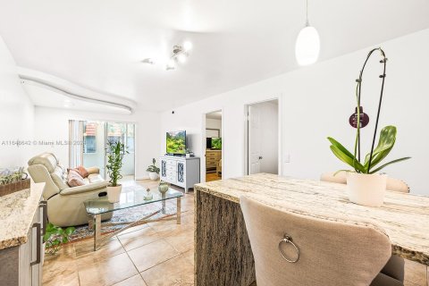 Copropriété à vendre à Davie, Floride: 2 chambres, 69.68 m2 № 1332431 - photo 6