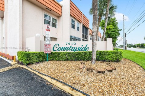 Condo in Davie, Florida, 2 bedrooms  № 1332431 - photo 23