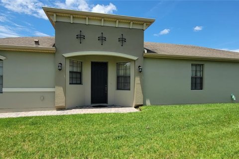 Villa ou maison à vendre à Kissimmee, Floride: 2 chambres, 138.89 m2 № 1313822 - photo 2