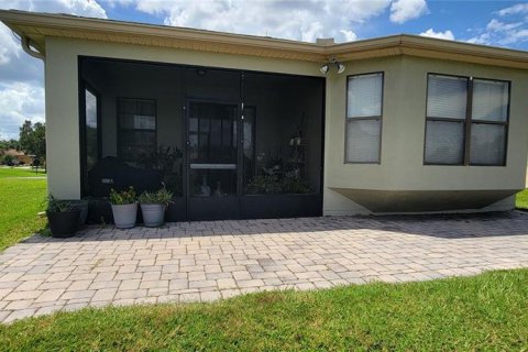 Villa ou maison à vendre à Kissimmee, Floride: 2 chambres, 138.89 m2 № 1313822 - photo 22