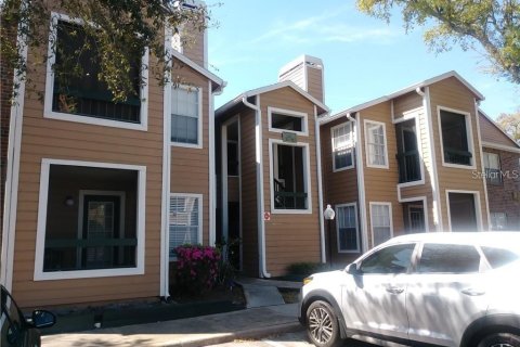 Condominio en venta en Orlando, Florida, 2 dormitorios, 86.86 m2 № 1313824 - foto 1