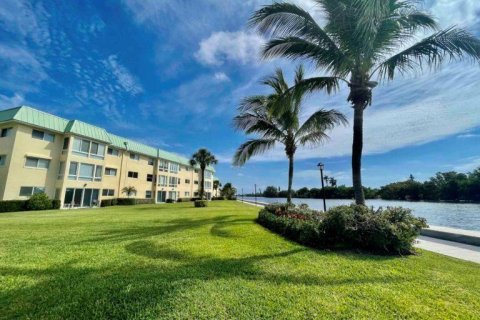 Condominio en venta en Boynton Beach, Florida, 1 dormitorio, 88.26 m2 № 1092020 - foto 7