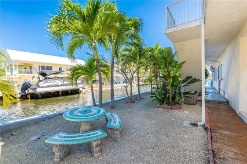 Casa en venta en Key Largo, Florida, 4 dormitorios, 195.37 m2 № 986705 - foto 20