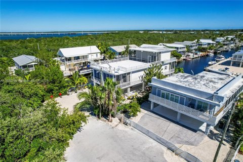 Villa ou maison à vendre à Key Largo, Floride: 4 chambres, 195.37 m2 № 986705 - photo 9