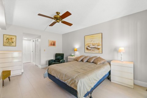 Condominio en venta en Lake Worth, Florida, 1 dormitorio, 90.02 m2 № 1102344 - foto 11