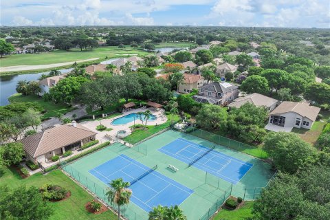 Villa ou maison à vendre à Coral Springs, Floride: 3 chambres, 175.77 m2 № 1228584 - photo 11