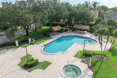 Villa ou maison à vendre à Coral Springs, Floride: 3 chambres, 175.77 m2 № 1228584 - photo 9
