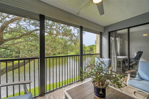 Copropriété à vendre à Coconut Creek, Floride: 2 chambres, 121.61 m2 № 1228582 - photo 17