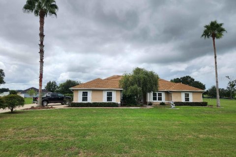 Casa en venta en Belleview, Florida, 4 dormitorios, 270.9 m2 № 1378129 - foto 1