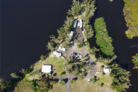 Immobilier commercial à vendre à North Port, Floride: 70.51 m2 № 1142828 - photo 11