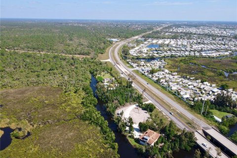 Propiedad comercial en venta en North Port, Florida, 70.51 m2 № 1142828 - foto 5