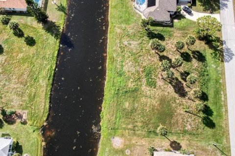 Terreno en venta en Rotonda, Florida № 288832 - foto 15