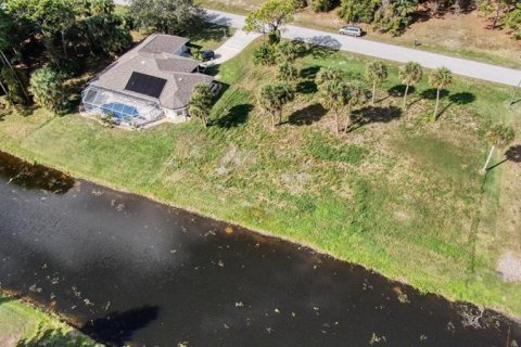 Terreno en venta en Rotonda, Florida № 288832 - foto 13