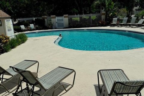 Townhouse in Clearwater, Florida 2 bedrooms, 104.05 sq.m. № 1349206 - photo 2