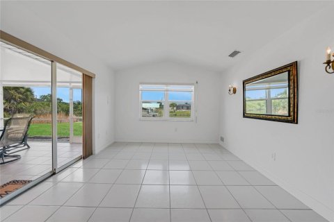 Villa ou maison à vendre à Port Charlotte, Floride: 2 chambres, 140.65 m2 № 1190919 - photo 14