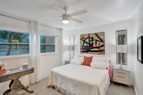 Condo in Lauderdale Lakes, Florida, 2 bedrooms  № 1078198 - photo 29