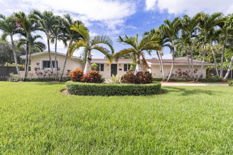 Villa ou maison à vendre à Pinecrest, Floride: 4 chambres, 269.42 m2 № 1347968 - photo 2