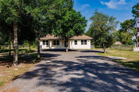 Villa ou maison à vendre à Clewiston, Floride: 3 chambres, 188.41 m2 № 1104155 - photo 8