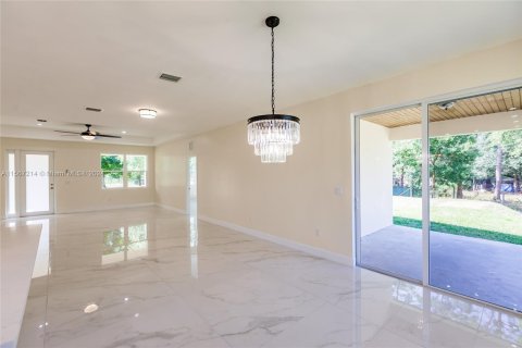Villa ou maison à vendre à Clewiston, Floride: 3 chambres, 188.41 m2 № 1104155 - photo 28