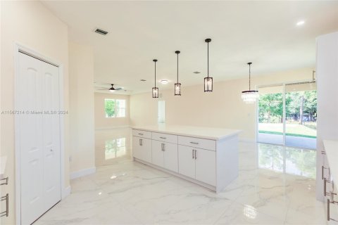 Villa ou maison à vendre à Clewiston, Floride: 3 chambres, 188.41 m2 № 1104155 - photo 24