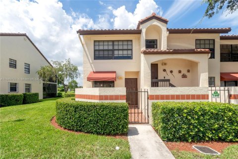 Copropriété à vendre à Deerfield Beach, Floride: 3 chambres, 120.77 m2 № 1316404 - photo 1