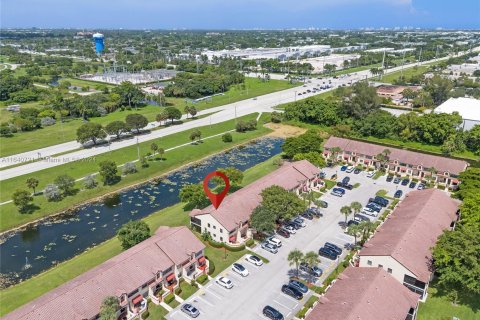 Copropriété à vendre à Deerfield Beach, Floride: 3 chambres, 120.77 m2 № 1316404 - photo 29