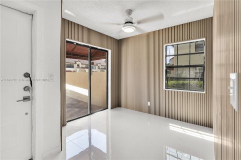 Copropriété à vendre à Deerfield Beach, Floride: 3 chambres, 120.77 m2 № 1316404 - photo 4