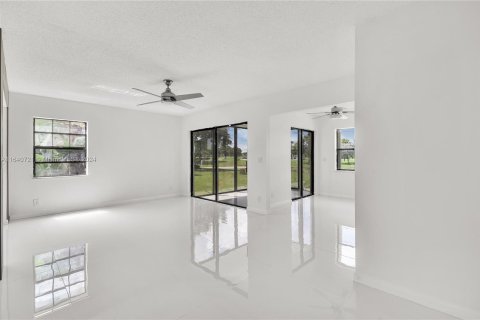 Copropriété à vendre à Deerfield Beach, Floride: 3 chambres, 120.77 m2 № 1316404 - photo 7