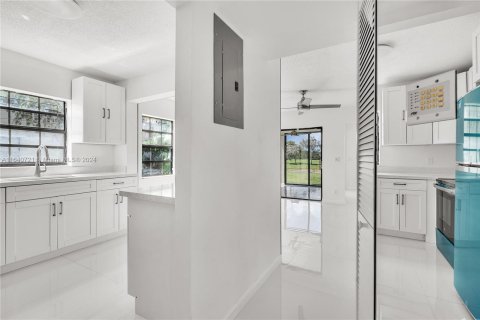 Copropriété à vendre à Deerfield Beach, Floride: 3 chambres, 120.77 m2 № 1316404 - photo 6