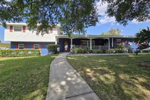 Villa ou maison à vendre à Brandon, Floride: 4 chambres, 233 m2 № 1144754 - photo 1